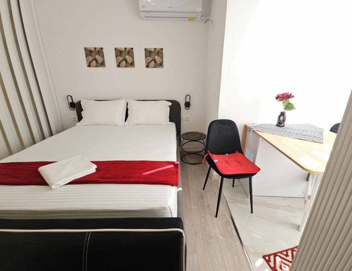 Tiny Rose Studio Tirana Exterior photo
